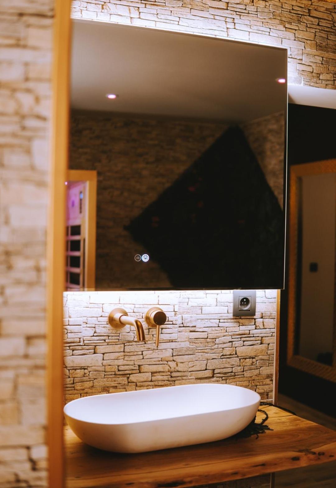 Aslyra "Appart-Hotel" リエージュ エクステリア 写真